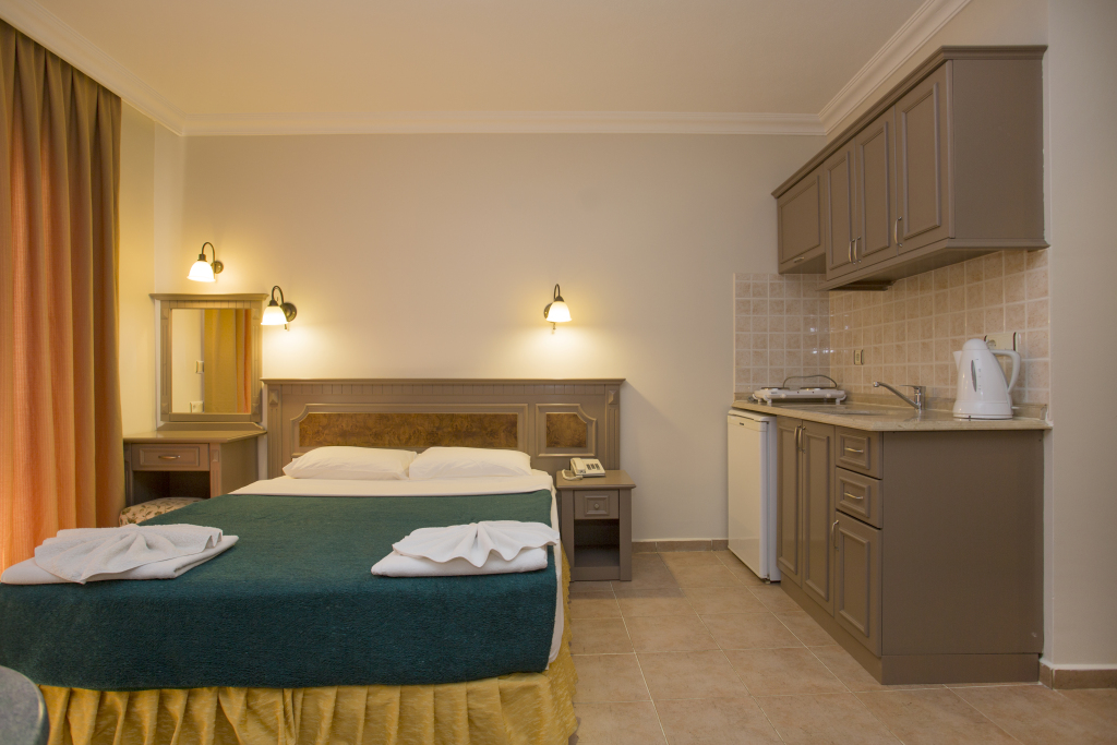 Club Amaris Apartments Rezervasyon