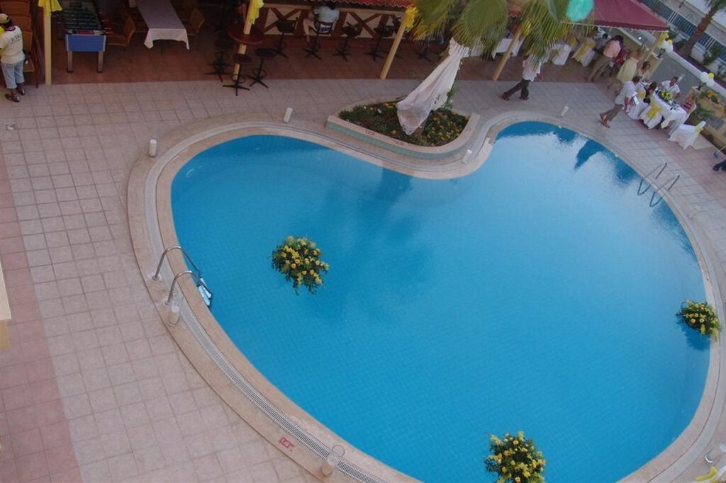 Club Amaris Apartments Rezervasyon