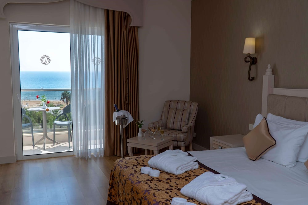 Adalya Resort & Spa - Adults Only Rezervasyon