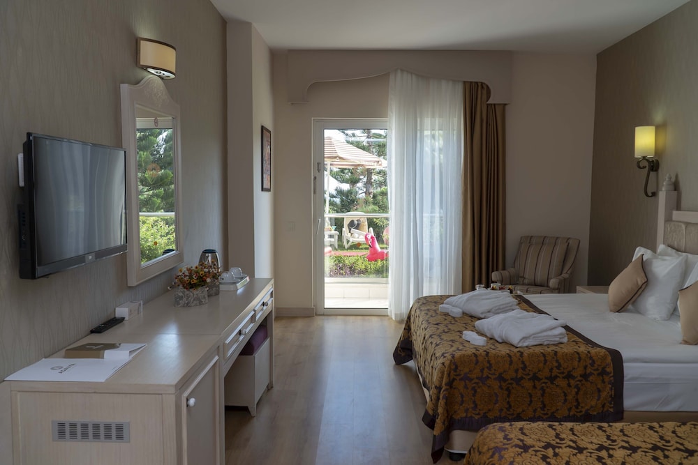 Adalya Resort & Spa - Adults Only Rezervasyon