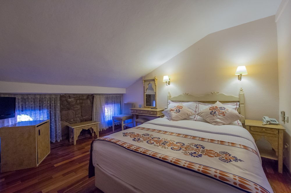 Assos Nazlihan Hotel Rezervasyon