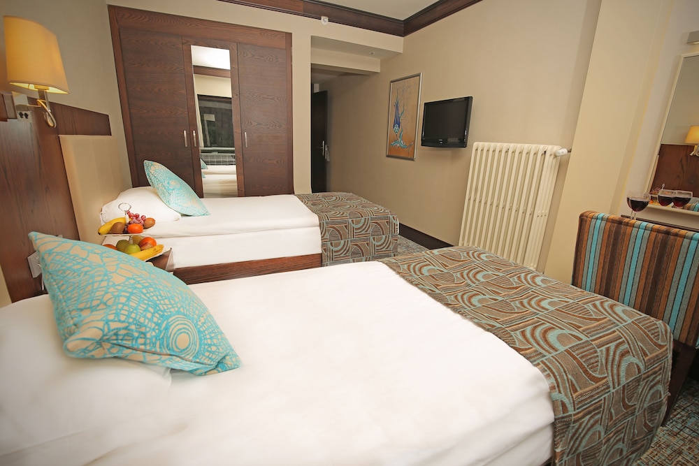 Abant Palace Hotel Rezervasyon