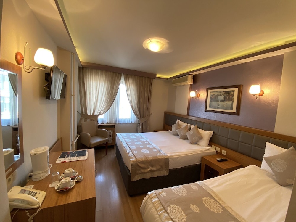 Anzac Hotel Rezervasyon