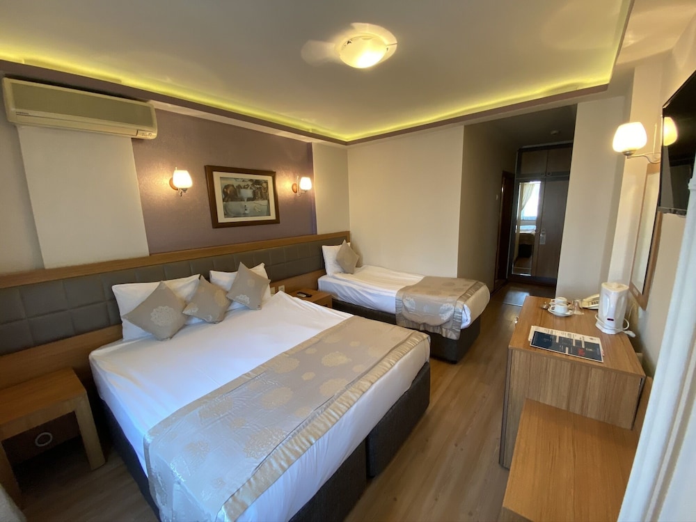Anzac Hotel Rezervasyon