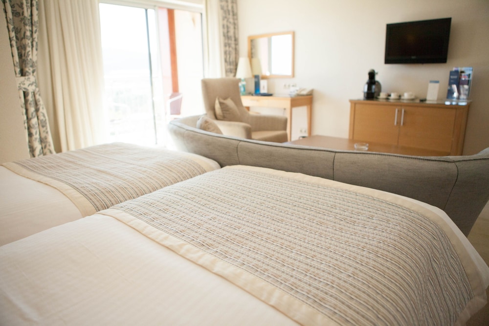 Radisson Blu Resort & Spa Çeşme Rezervasyon