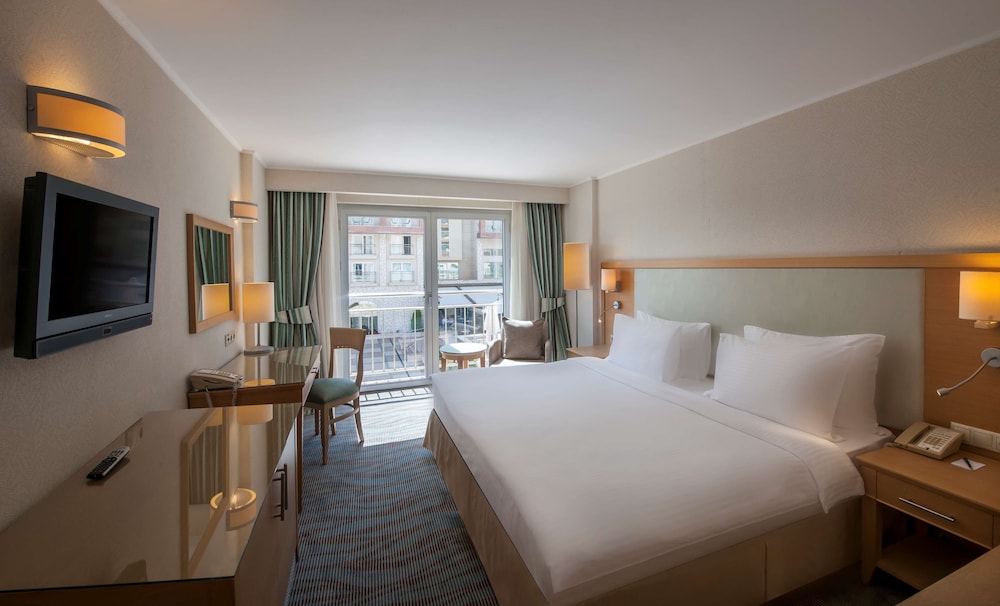 Radisson Blu Resort & Spa Çeşme Rezervasyon