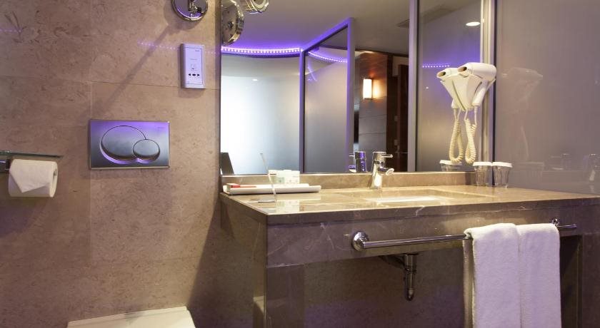 Hotel Houston Rezervasyon