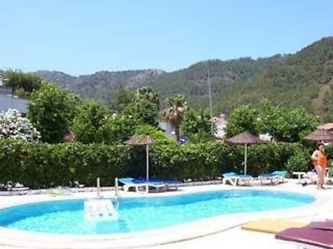 Mete Appartments Rezervasyon