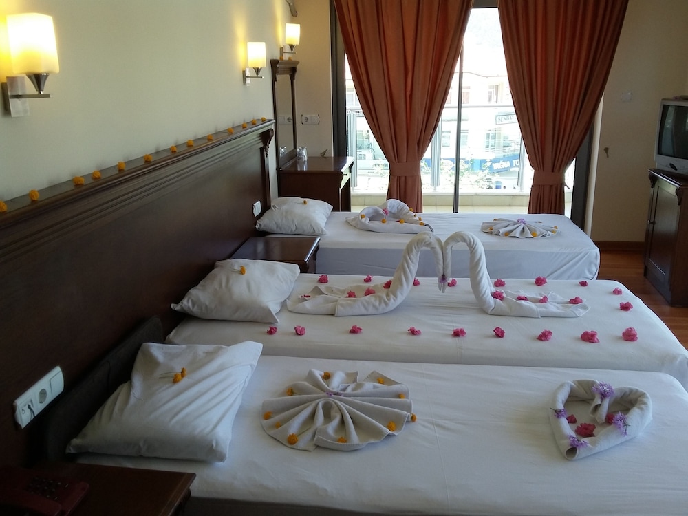 CihanTürk Hotel Rezervasyon