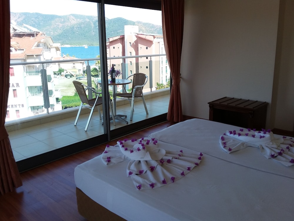 CihanTürk Hotel Rezervasyon