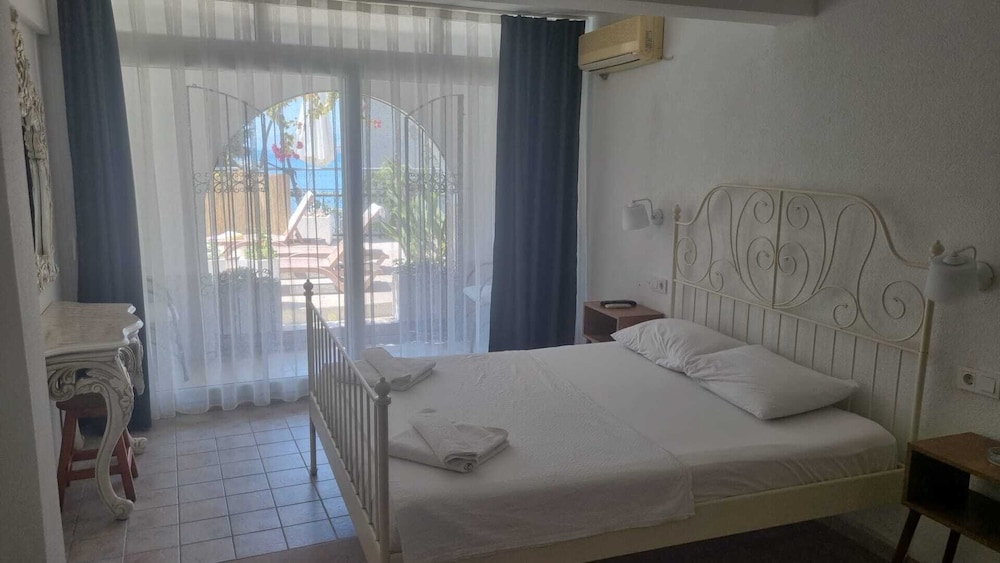 Berg Otel Rezervasyon