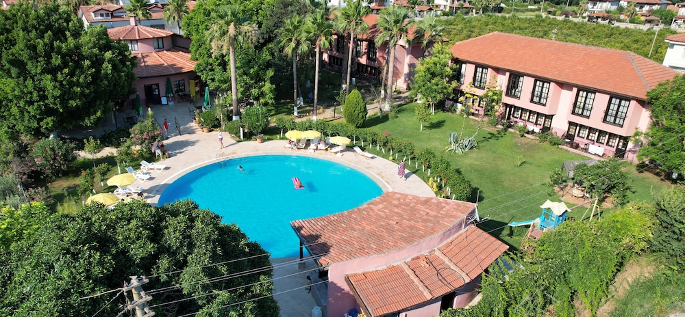 Hotel Palme Rezervasyon