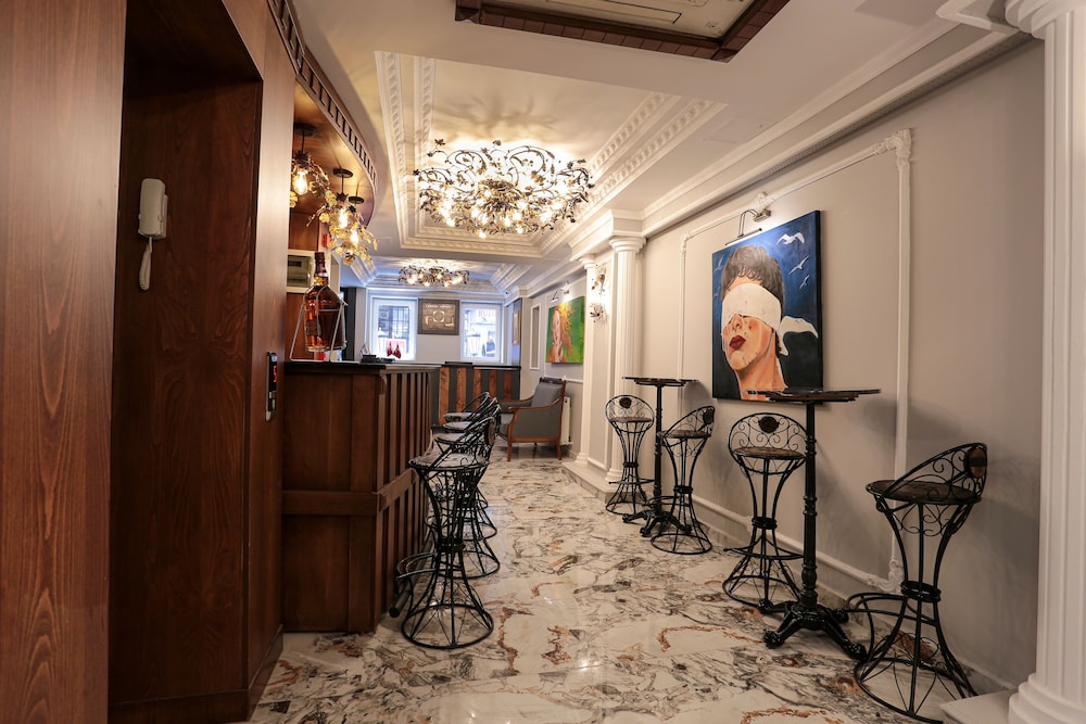 Arach Hotel Harbiye Rezervasyon