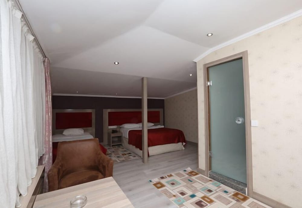 Mora Hotel Rezervasyon