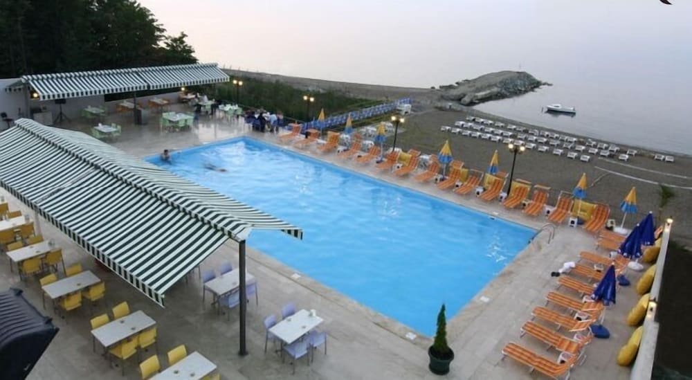 Mora Hotel Rezervasyon