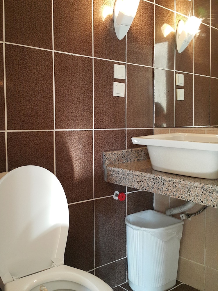 Kusadasi Mürsel Pansiyon Rezervasyon