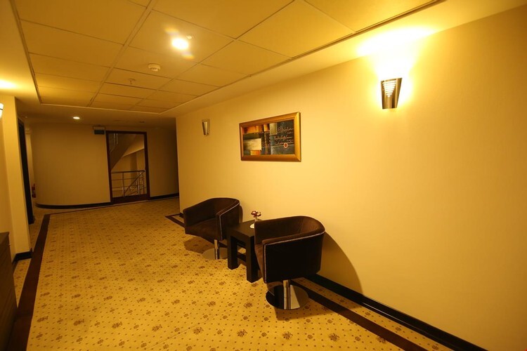 Zeo Hotel Merter Rezervasyon