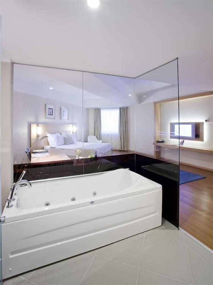 Jura Hotels Afyon Termal Rezervasyon