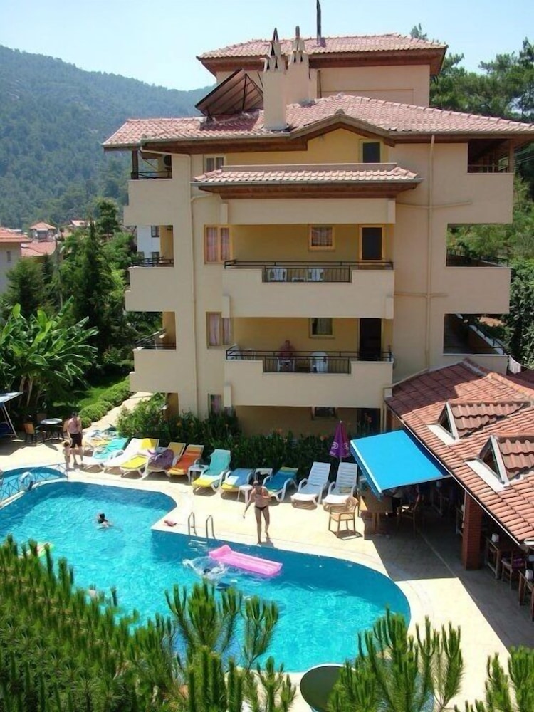 Celik Apart Hotel Rezervasyon