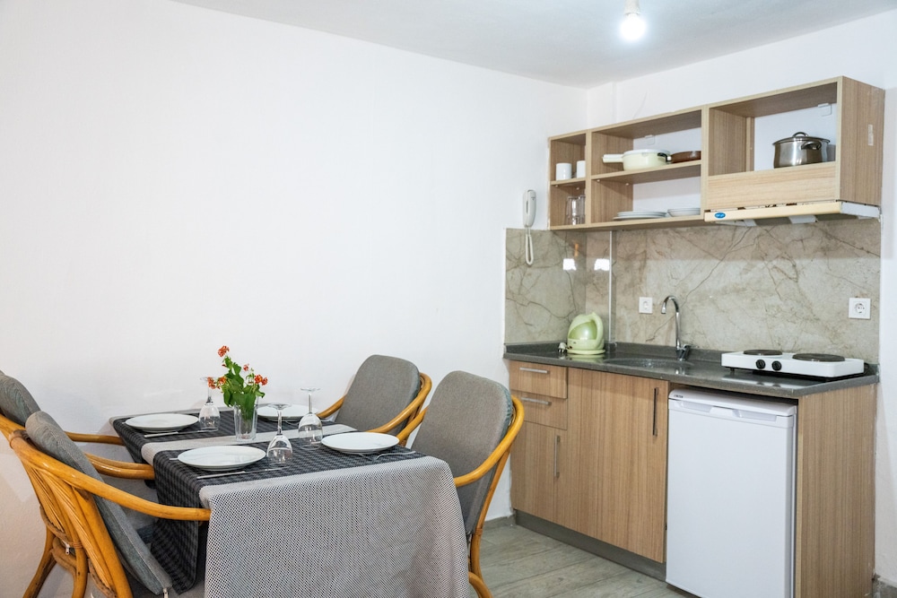Grand Villa Sol Apartments Rezervasyon