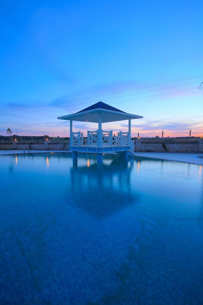 Seahorse Deluxe & Residences Rezervasyon