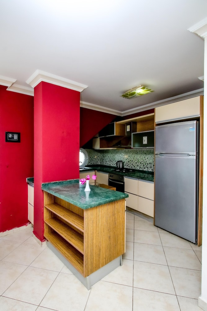 Seahorse Deluxe & Residences Rezervasyon