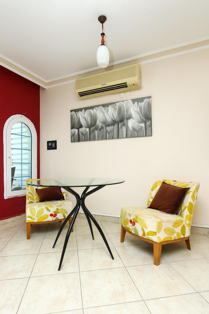 Seahorse Deluxe & Residences Rezervasyon