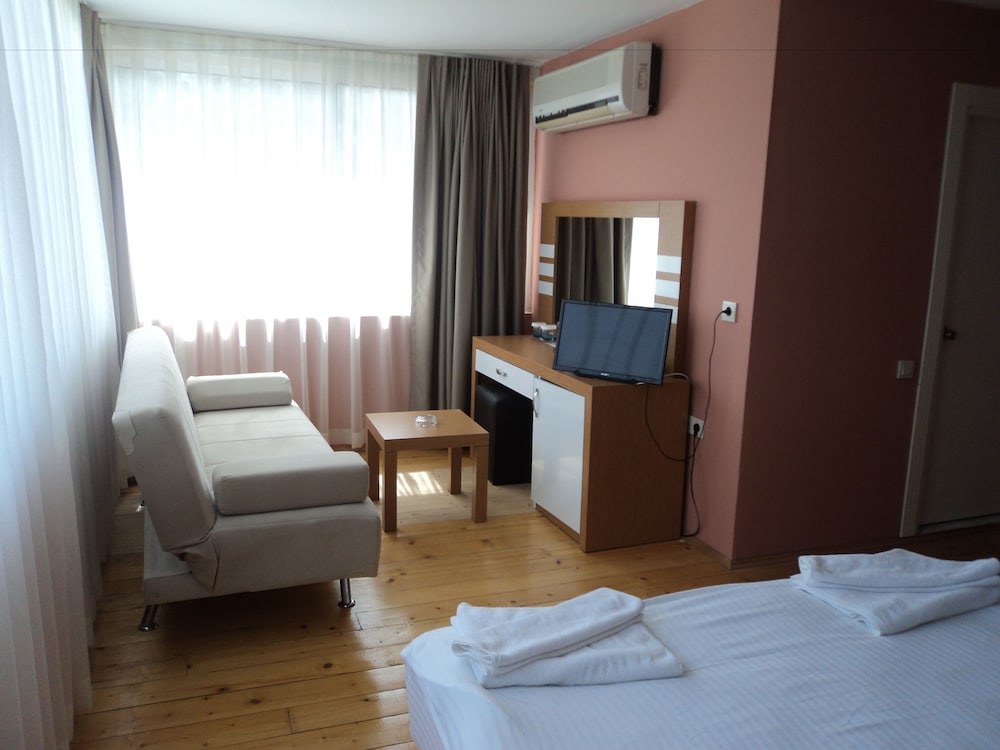 Monte Hotel Rezervasyon