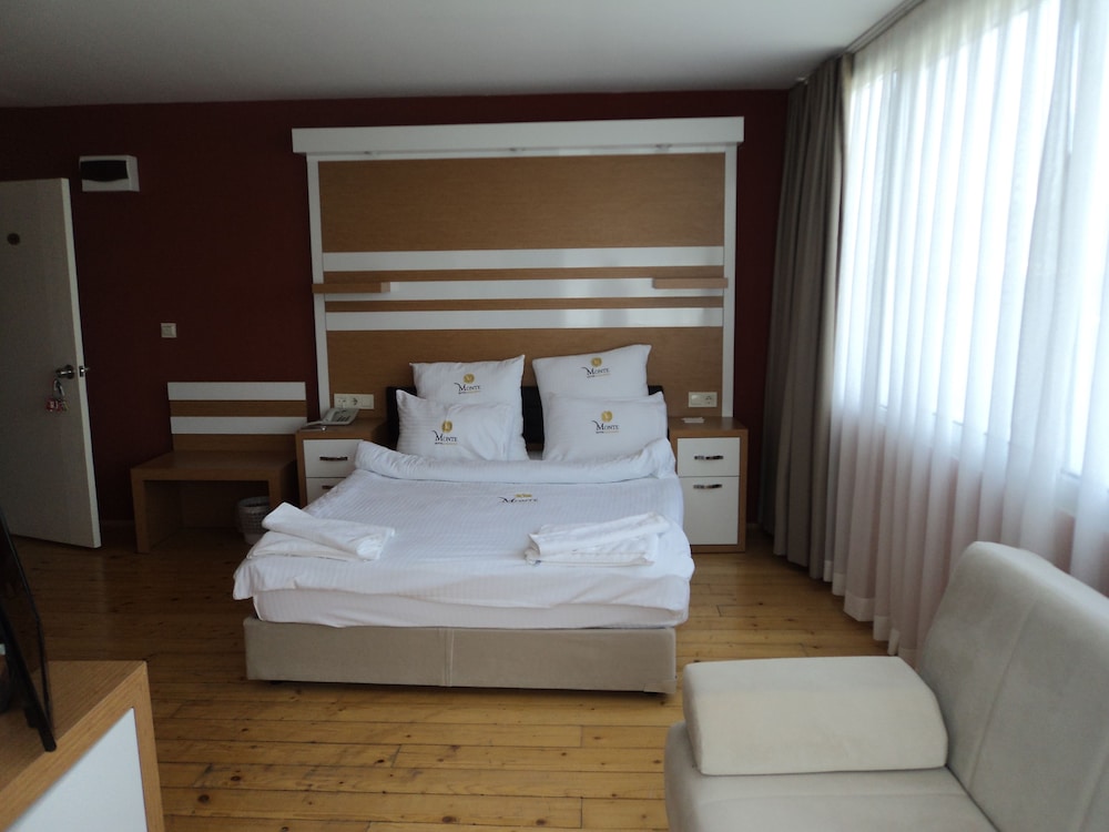 Monte Hotel Rezervasyon