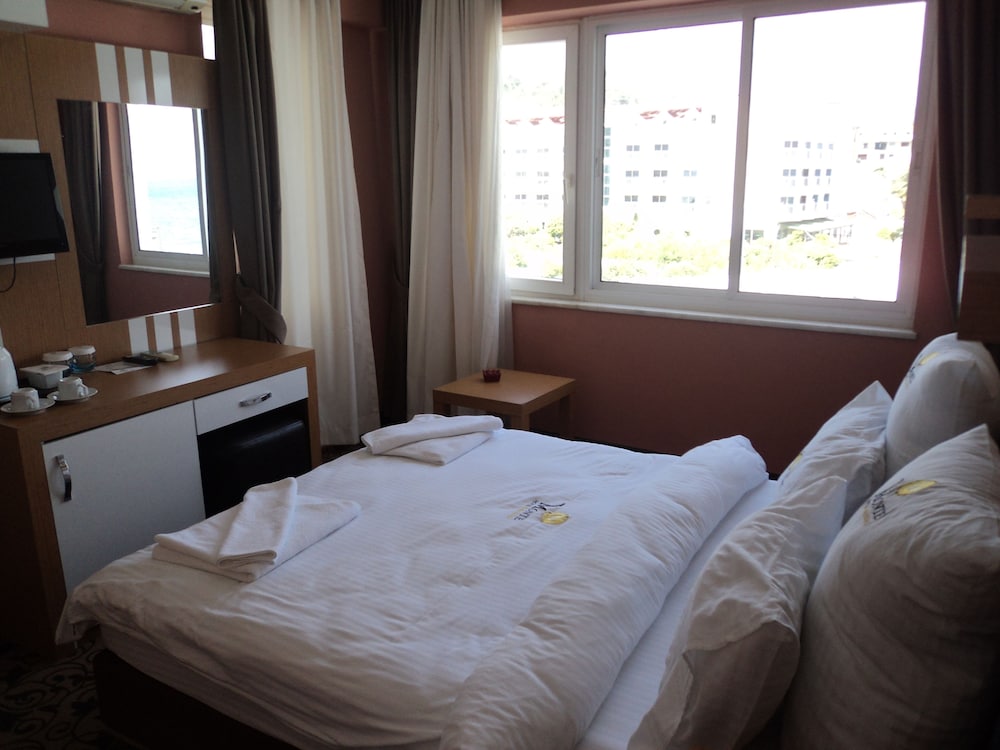 Monte Hotel Rezervasyon