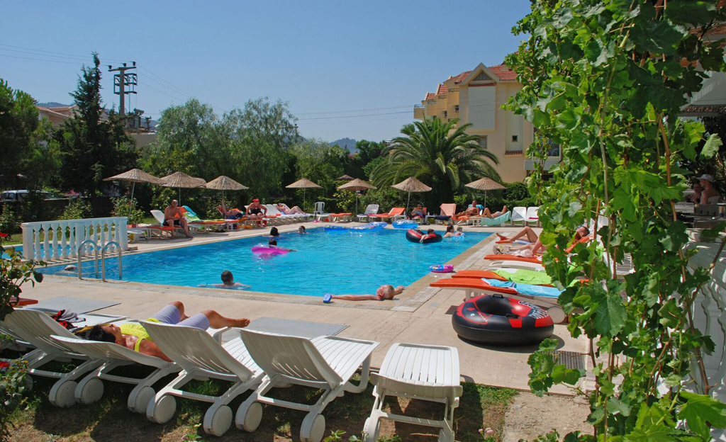 Nur Apartments Rezervasyon