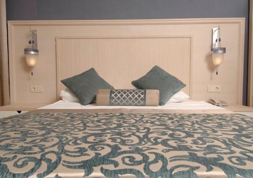 Seamelia Beach Resort & Spa Rezervasyon