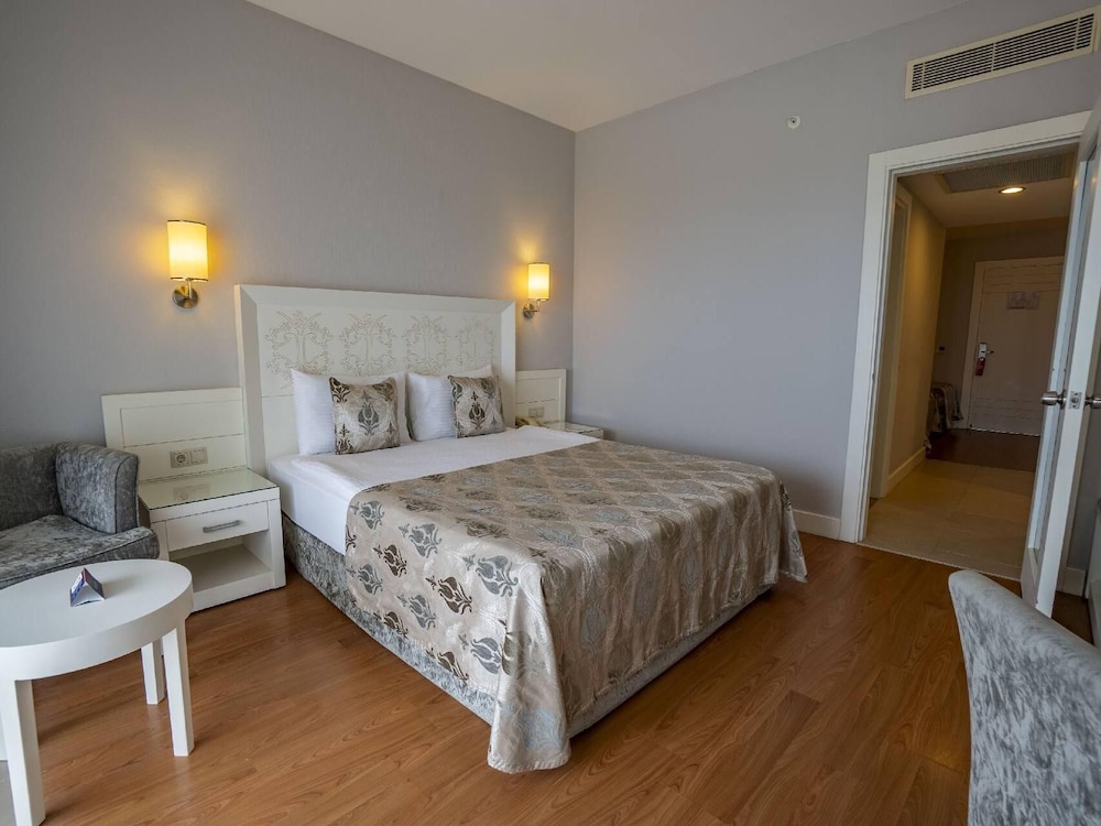 Seamelia Beach Resort & Spa Rezervasyon