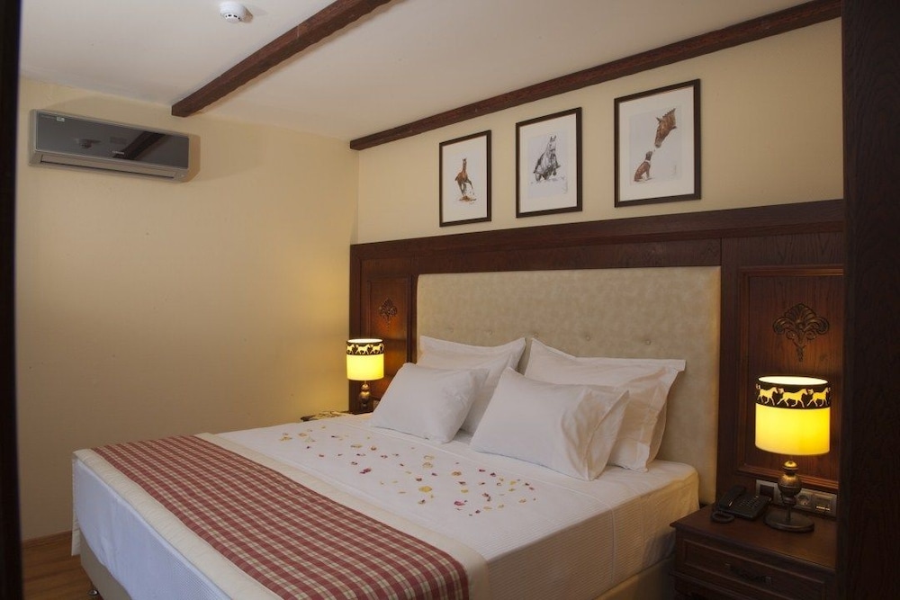 Padok Premium Hotel & Stables Rezervasyon