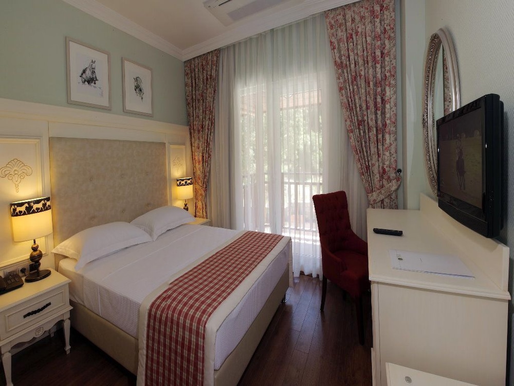 Padok Premium Hotel & Stables Rezervasyon