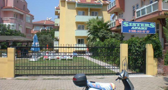 Sisters Apartments Rezervasyon