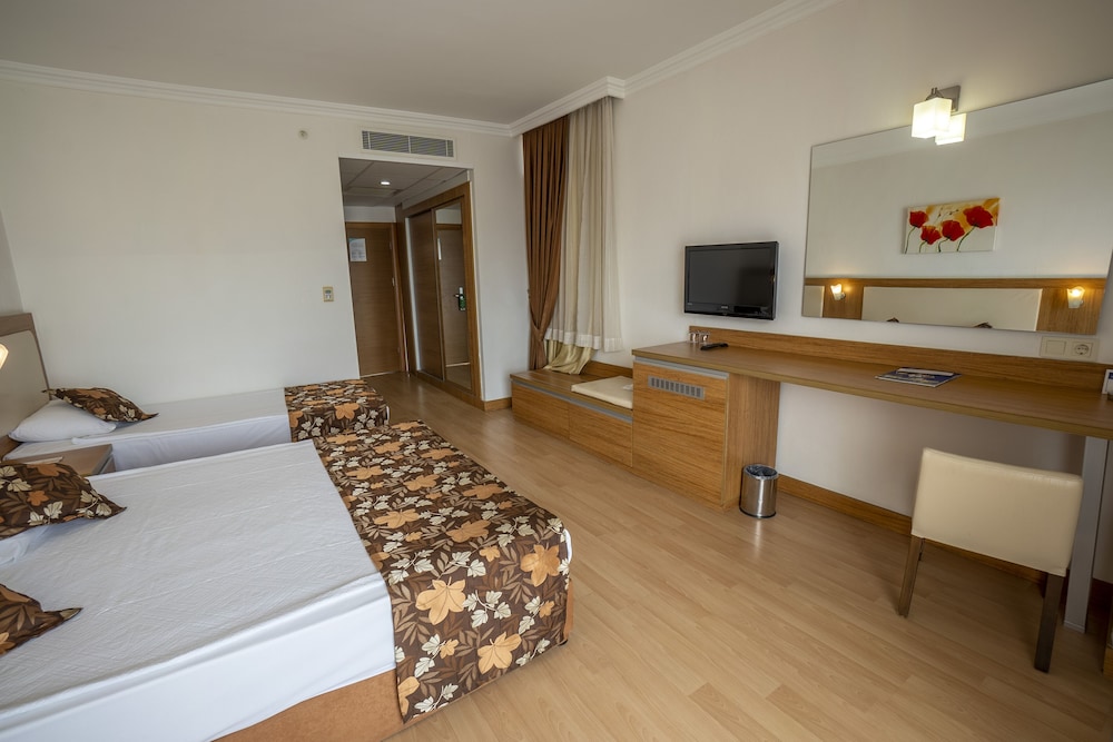 Cenger Beach Resort & Spa Rezervasyon