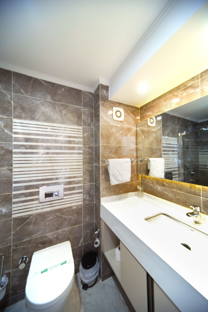 Spilos Hotel Rezervasyon