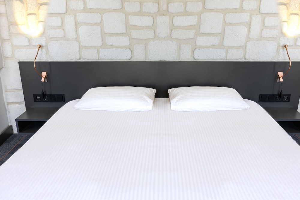 Mene City Hotel Rezervasyon