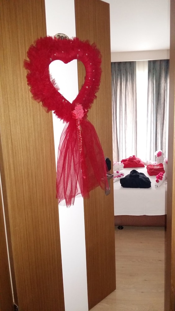 Supreme Marmaris Hotel Rezervasyon