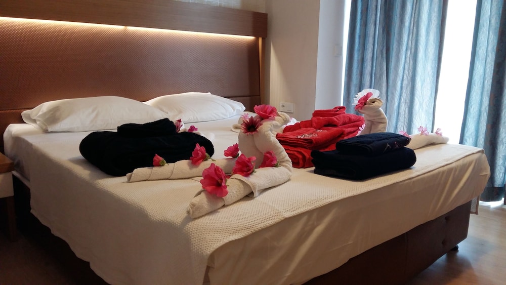 Supreme Marmaris Hotel Rezervasyon