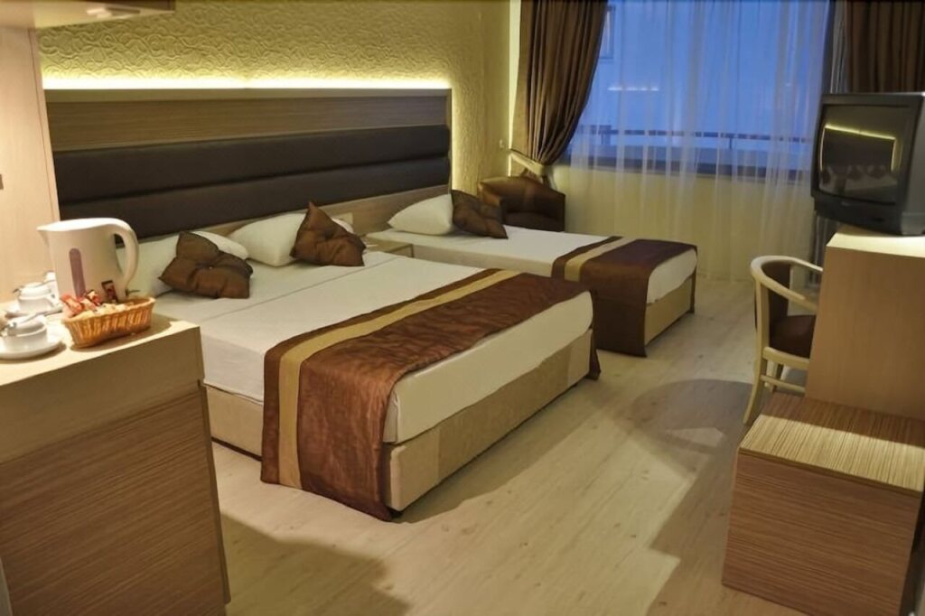 Hotel Caprea Rezervasyon