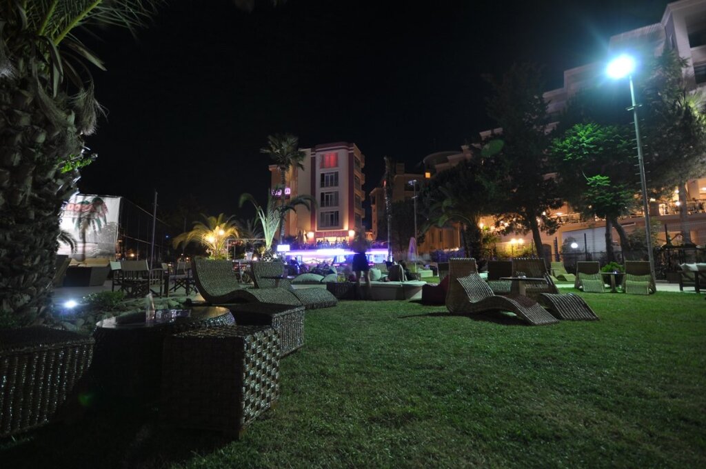 Hotel Caprea Rezervasyon