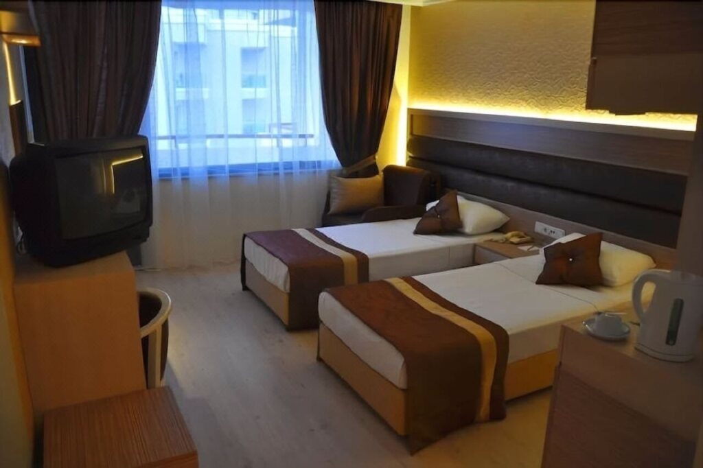 Hotel Caprea Rezervasyon