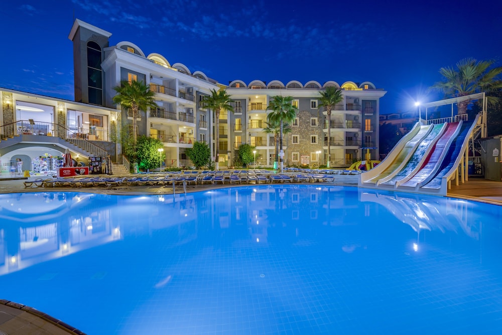 Alenz Hotel Apartments Rezervasyon