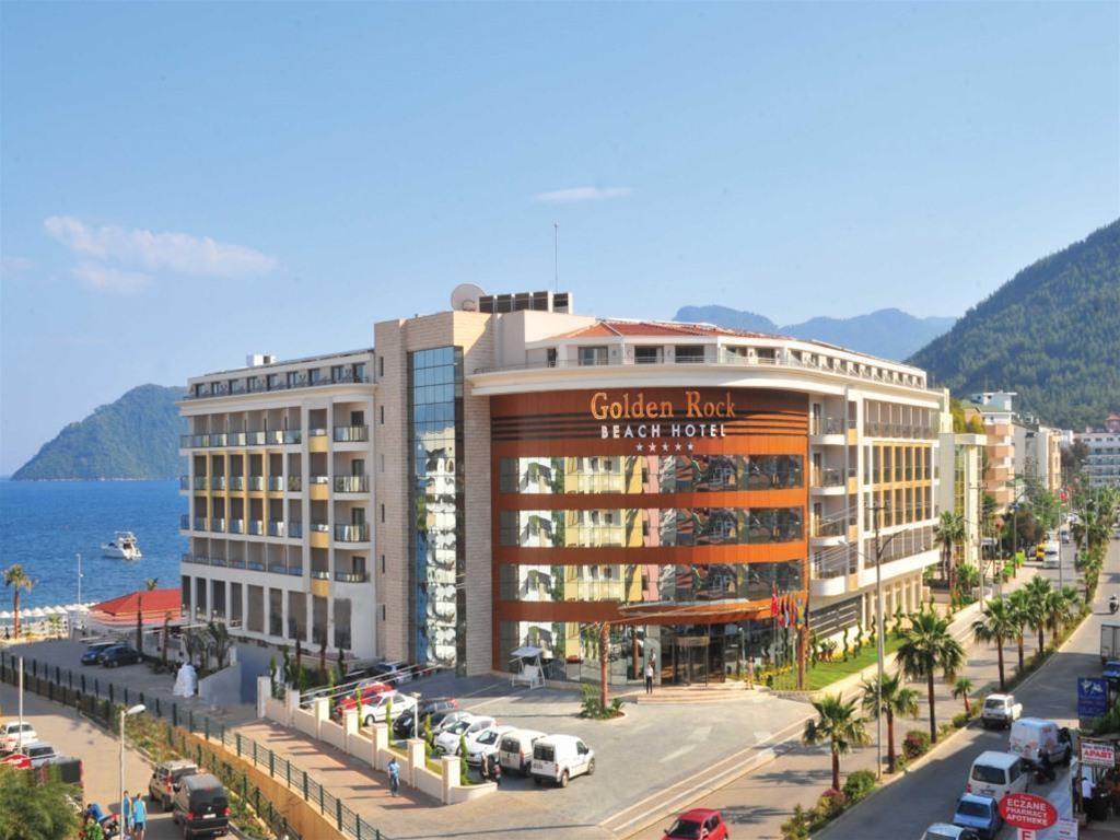 Golden Rock Beach Hotel Rezervasyon