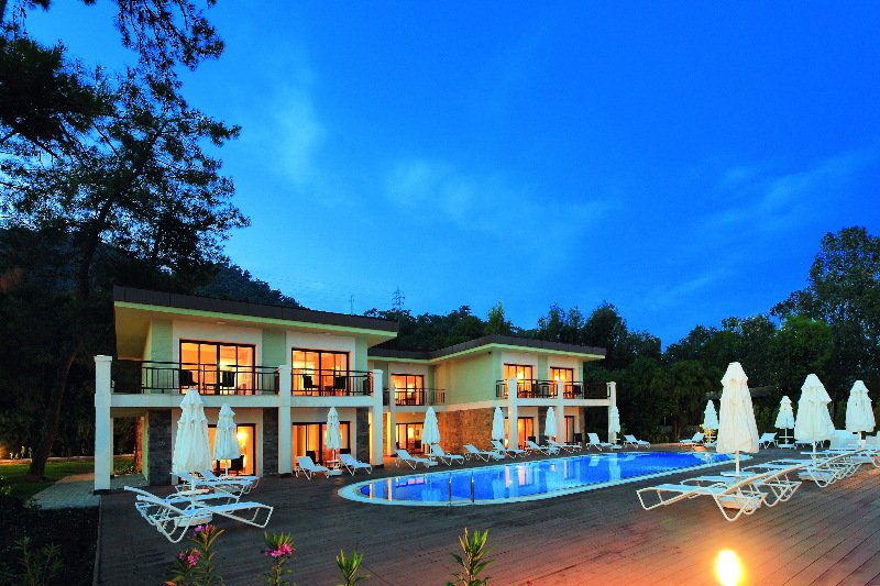 Marmaris Resort Deluxe Rezervasyon