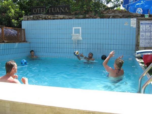 Tuana Hotel Rezervasyon