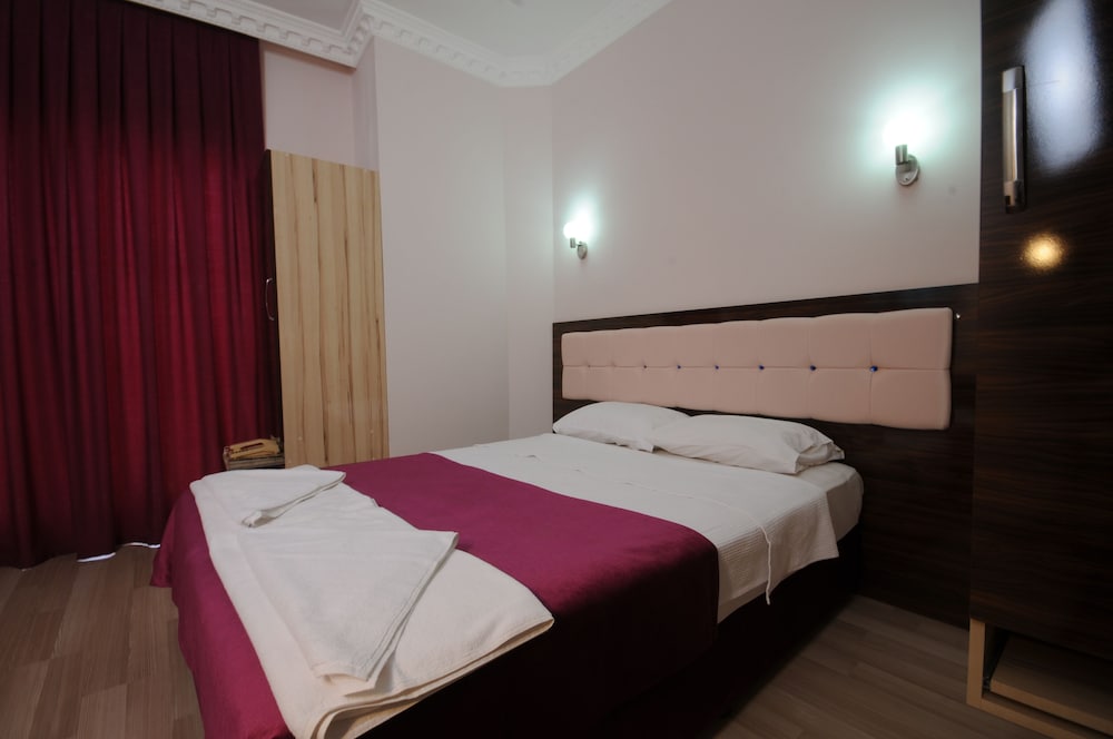 Rosy Hotel Rezervasyon