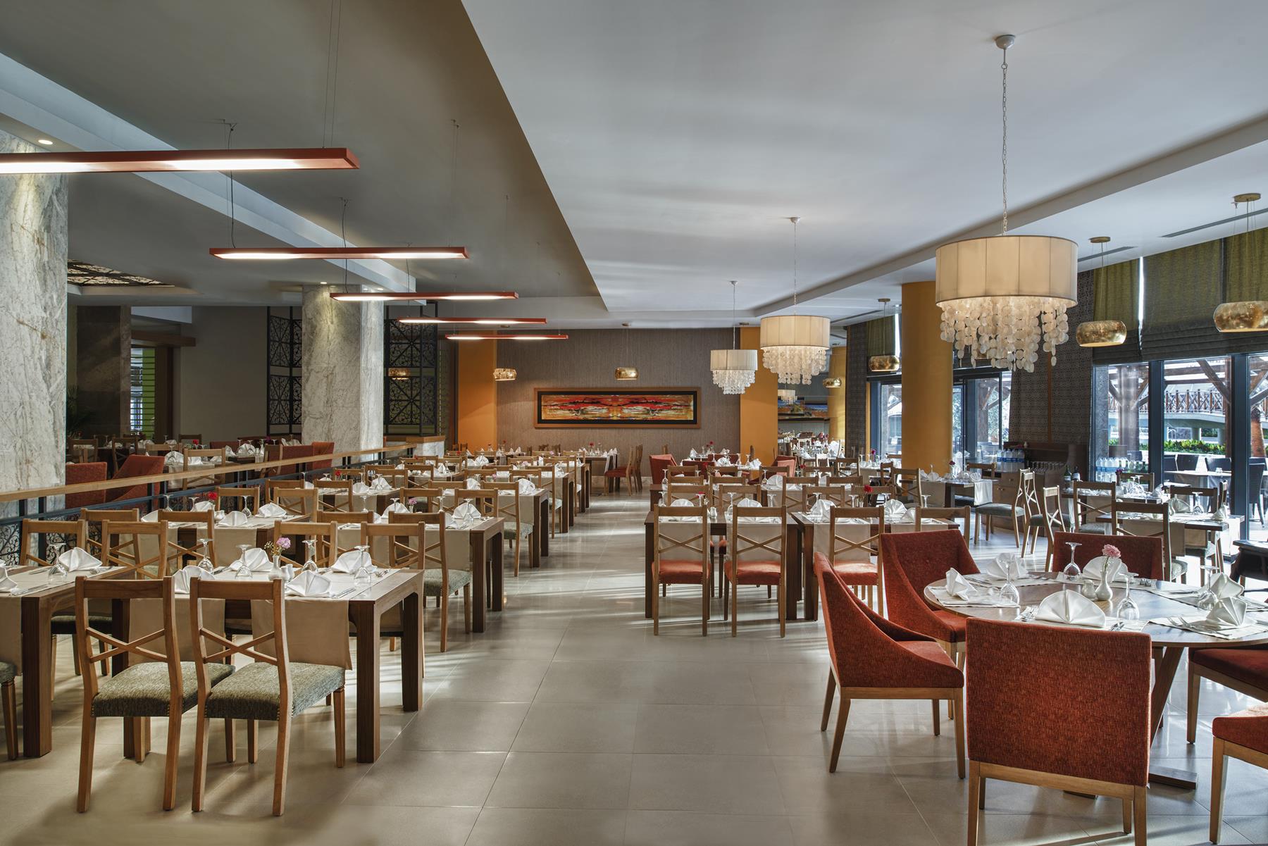 Aska Lara Resort & Spa Rezervasyon